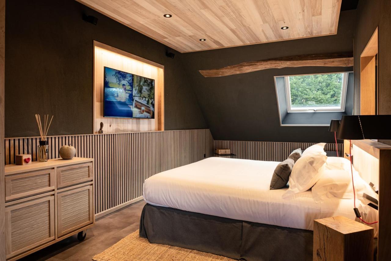 Le Studio Des Pres Verts Suite Design Avec Jacuzzi Privatif Jouey المظهر الخارجي الصورة