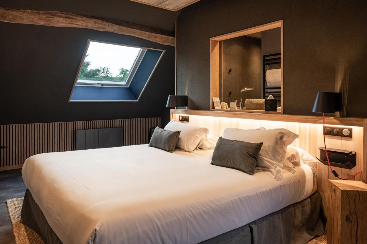 Le Studio Des Pres Verts Suite Design Avec Jacuzzi Privatif Jouey المظهر الخارجي الصورة