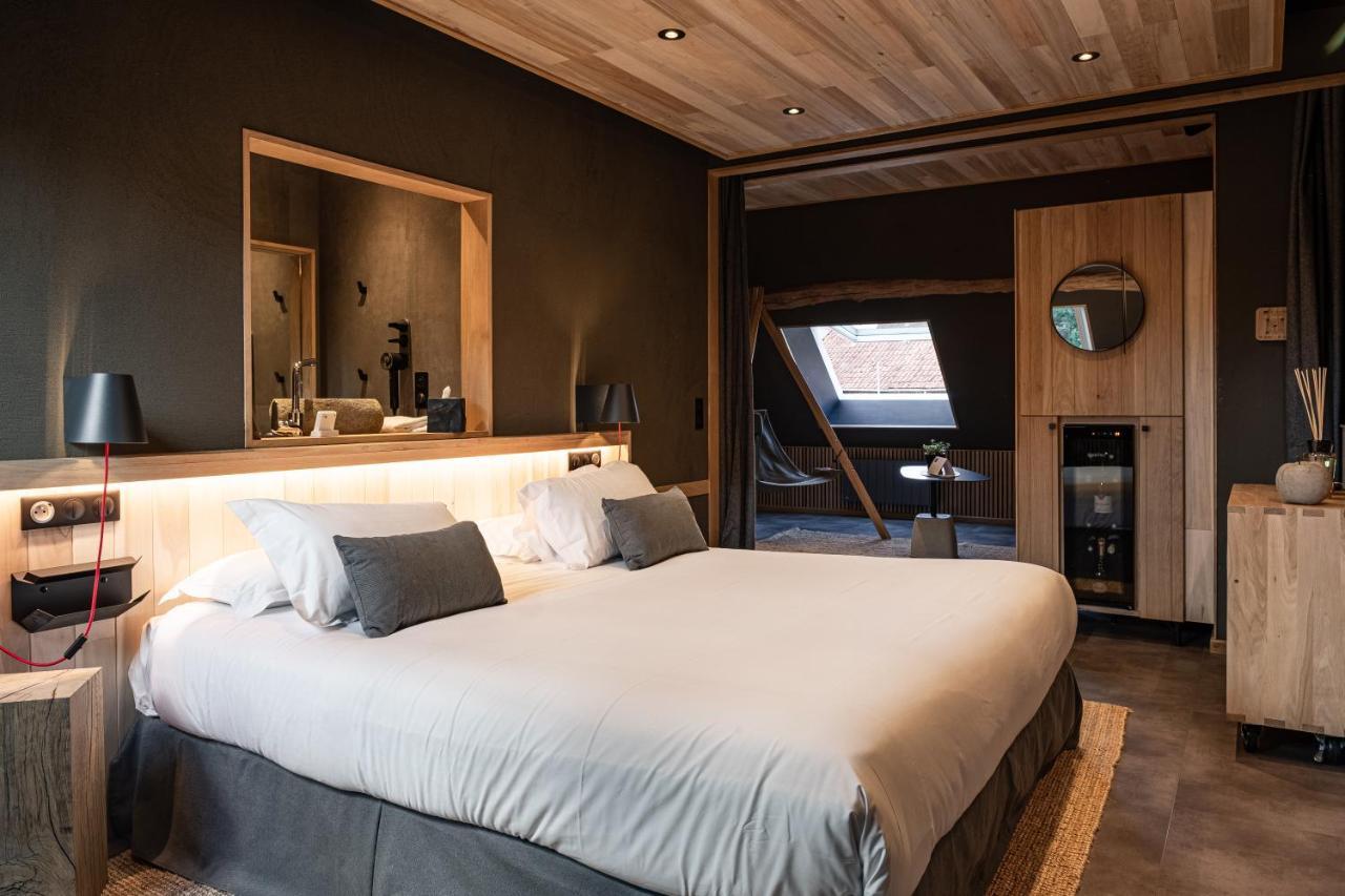 Le Studio Des Pres Verts Suite Design Avec Jacuzzi Privatif Jouey المظهر الخارجي الصورة